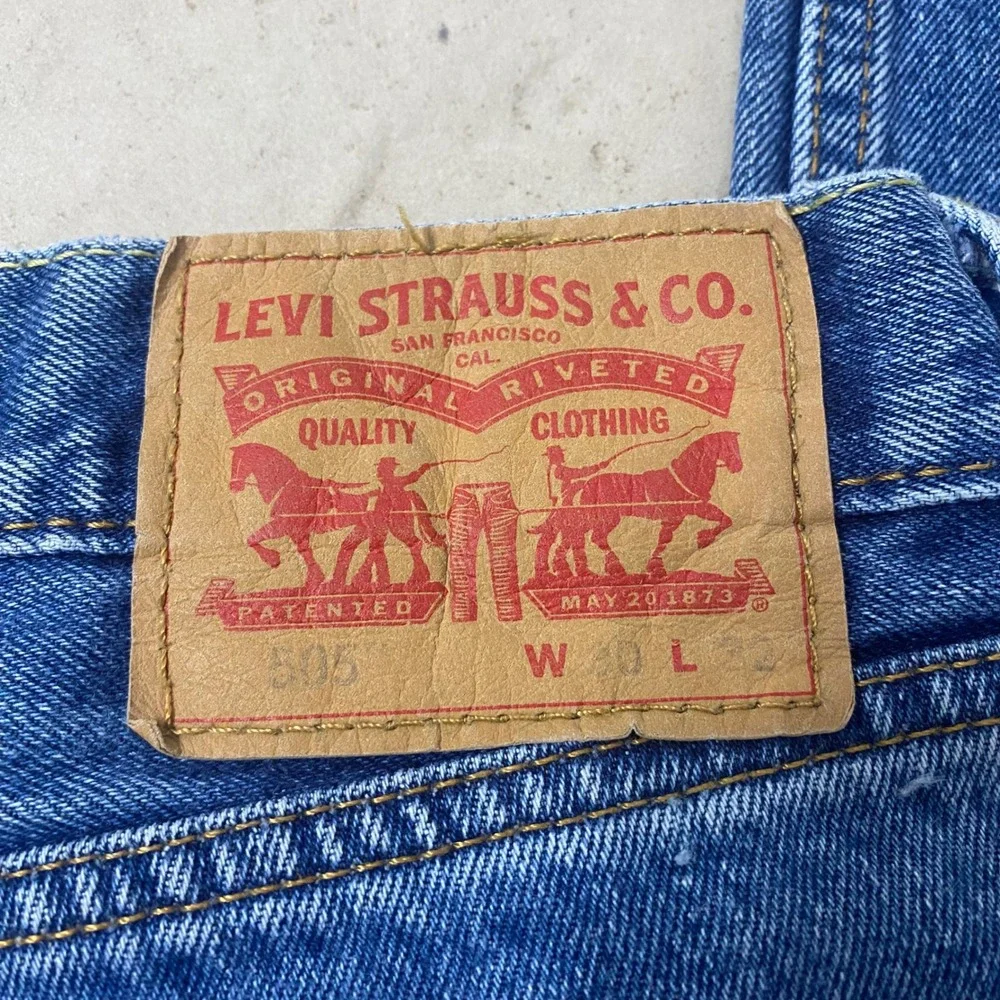 Levi Strauss Co‎ 505 Mens Jeans W30 L32 Blue Denim Straight Leg Button Fly